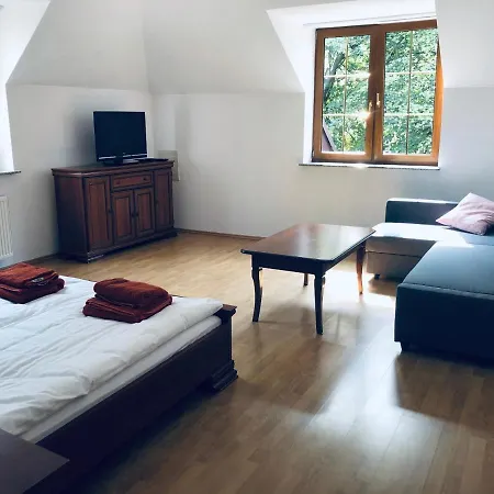 Apartament Plumeria W Podkowie Lesnej